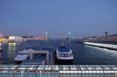 テラスから見る釜山港大橋